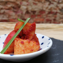 Load image into Gallery viewer, Addictive Apple Kimchi