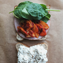 Load image into Gallery viewer, Addictive Apple Kimchi